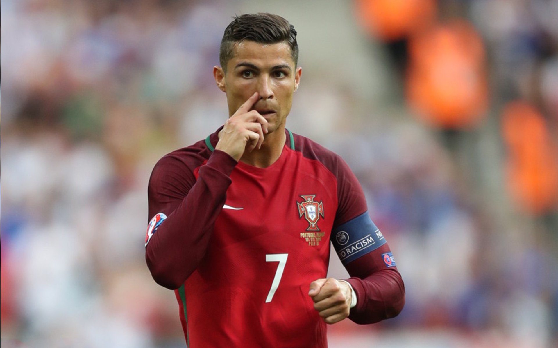 亚洲杯国足爆冷 球迷态度出现分歧，国足亚洲杯出线网易