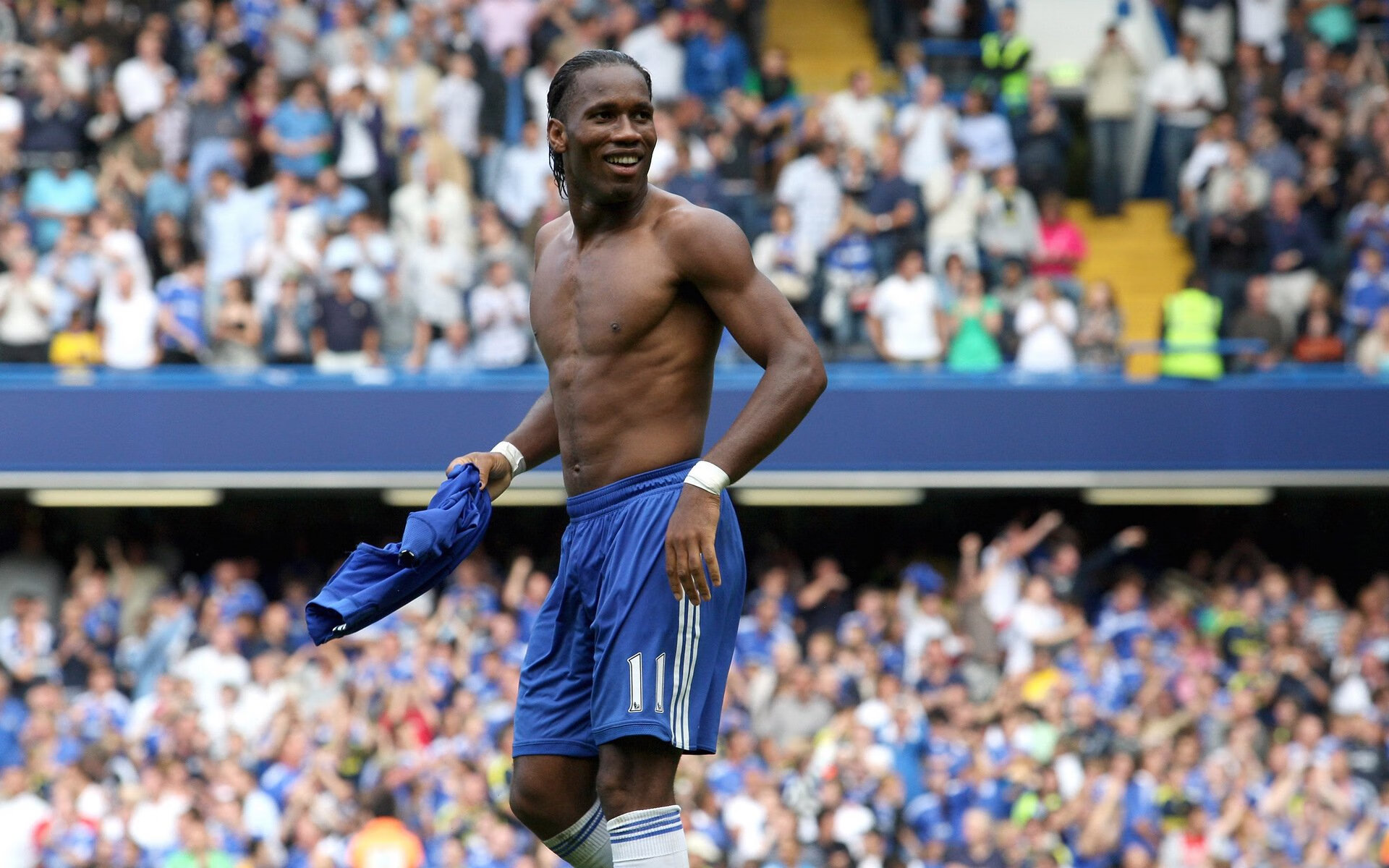 美将卢卡·乌兰多蝶泳强势冲击